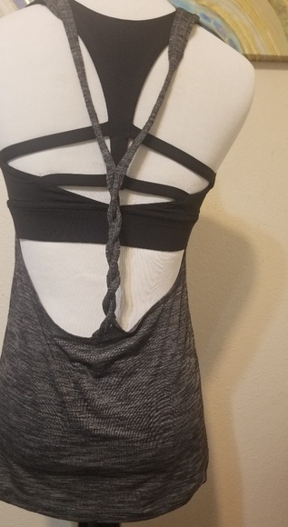 Lululemon tank top - Picture 2 of 5